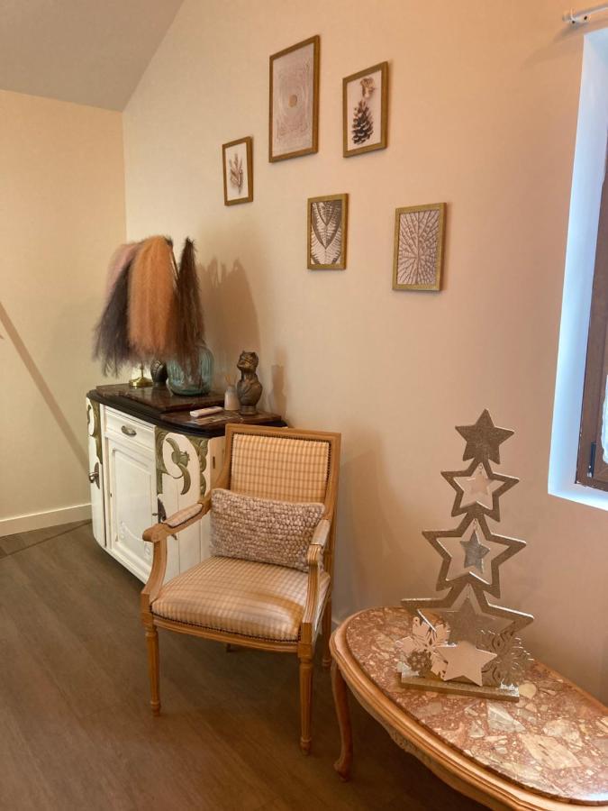 Le Carrosse, La Diligence, Centre Saint Jean De Losne Tarif 2Pers 1 Chambre, Tarif 4 Pers 2 Chambres Exterior foto